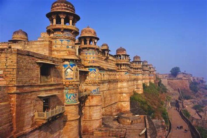 Gwalior Fort Historical Facts about One of the Oldest Hill Forts in