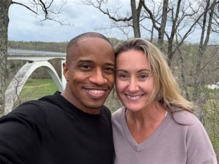 Haason Reddick family, wife, children, parents, siblings Celebrity FAQs