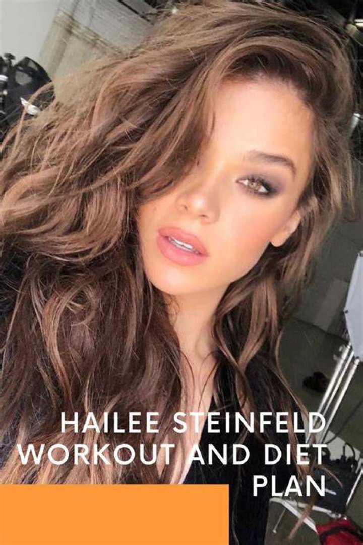 Hailee Steinfeld Fitness, Diet Secrets From Trainer Dad