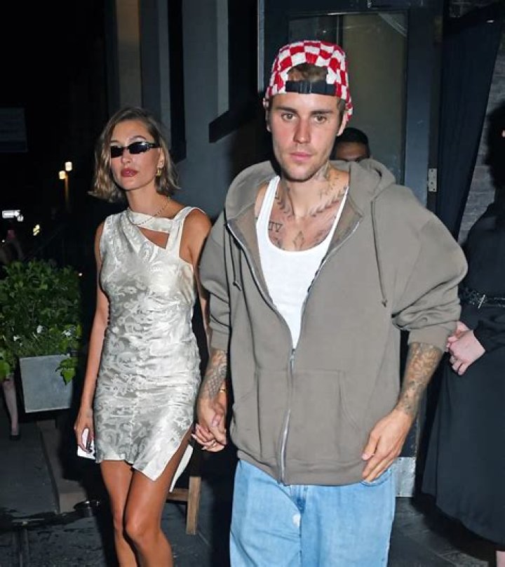 Hailey Baldwin urged to divorce Justin Bieber after mental health