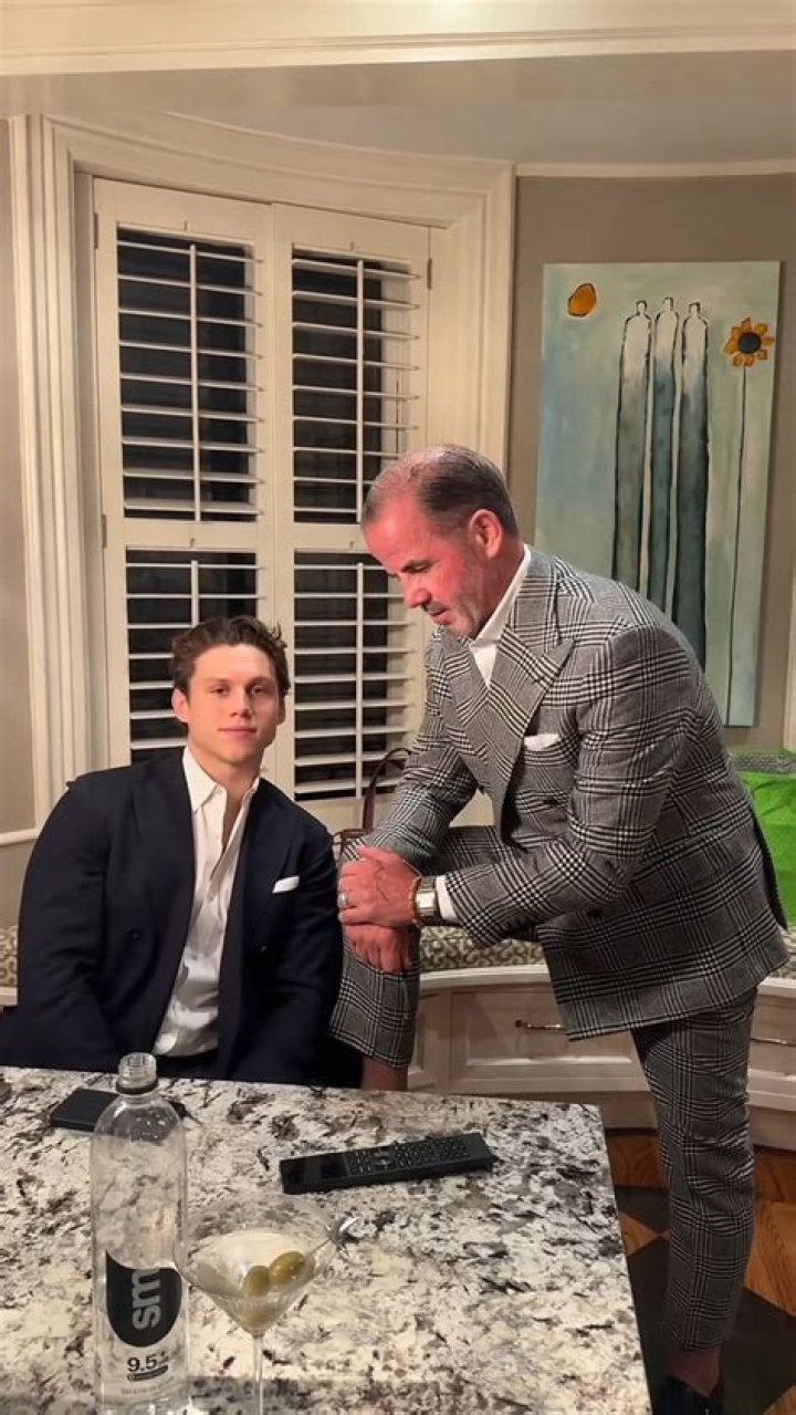 Hallie Batchelder dad r/NYCinfluencersnark