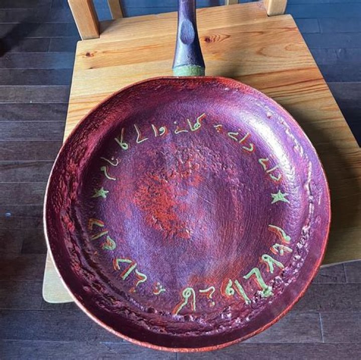Hamza Haq cooks up unique custom artwork in support of refugees