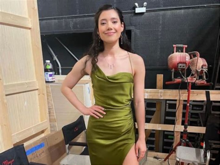 Hanako Greensmith Bio, Net worth, Wiki, Age, Height, Boyfriend Aceflexx