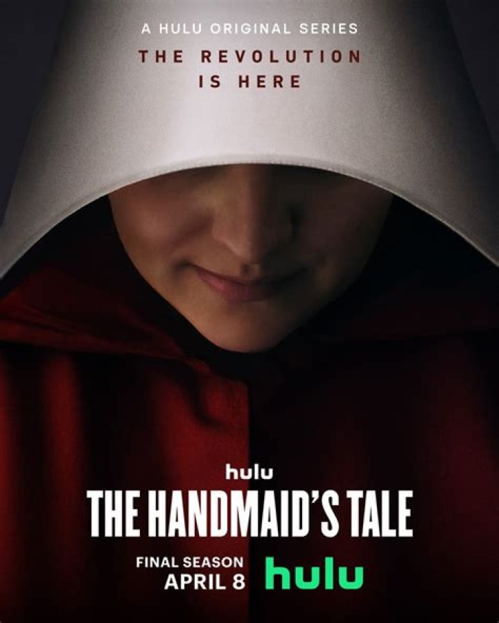Handmaid's Tale Yvonne Strahovski Reveals She's Married