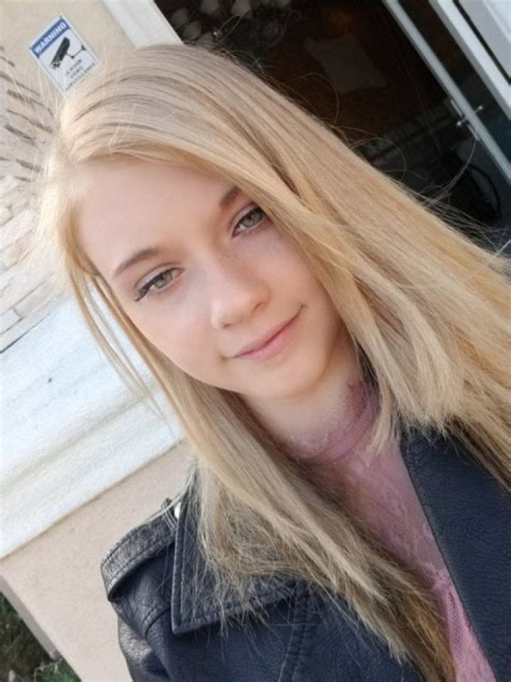 Hannah Hays 9GAG