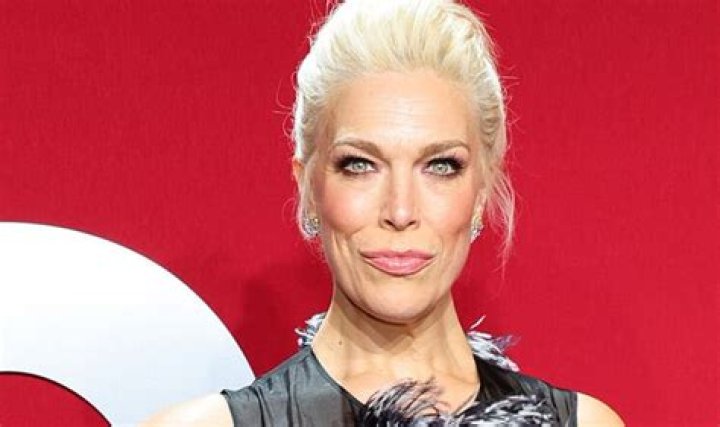 Hannah Waddingham Height How Tall Is The British Actress? Hood MWR