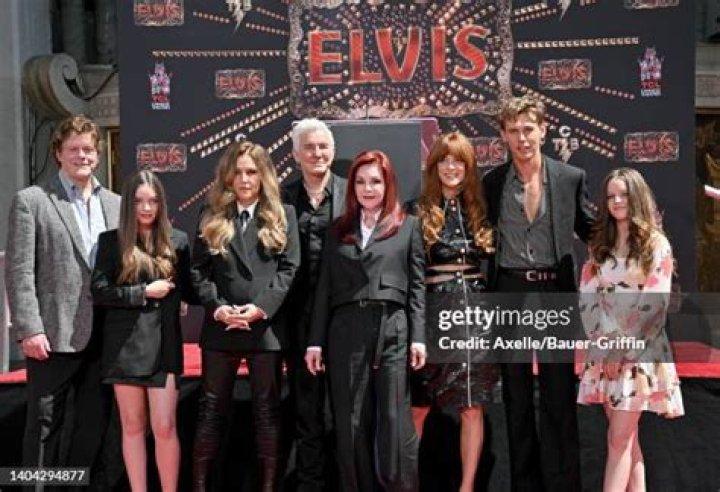 Harper Vivienne Ann Lockwood Lisa Marie Presley's Daughter is All