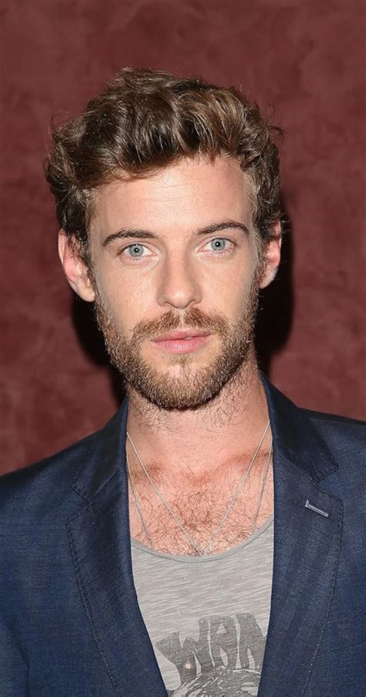 Harry Treadaway IMDb