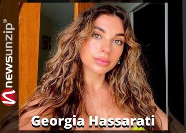 Hassarati Bio, Net Worth, Wiki, Age, Height, Boyfriend, Family