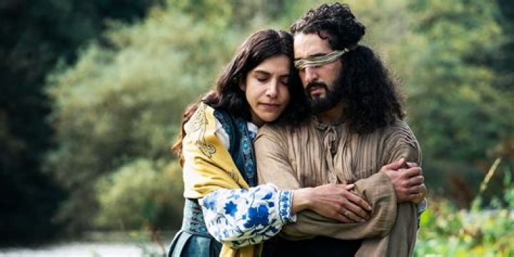 Hayat Kamille husband Is Hayat Kamille married?