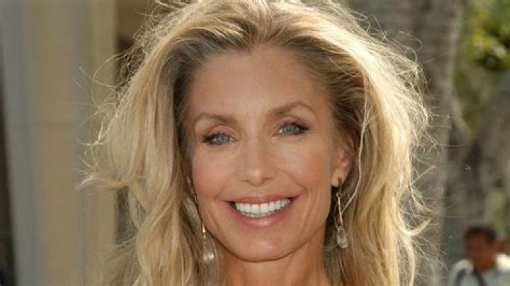 Heather Thomas Biography, Height & Life Story Super Stars Bio