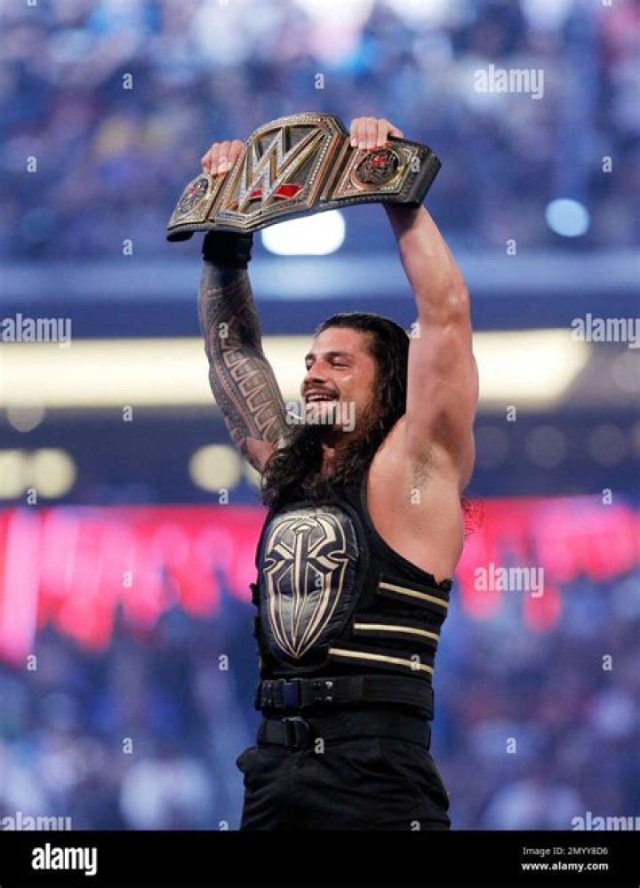 Heavy Weight Champion Roman Reigns' family parents, siblings, wife, kids