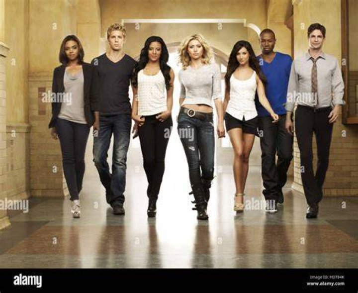 HELLCATS, (from left) Sharon Leal, Matt Barr, Heather Hemmens, Aly