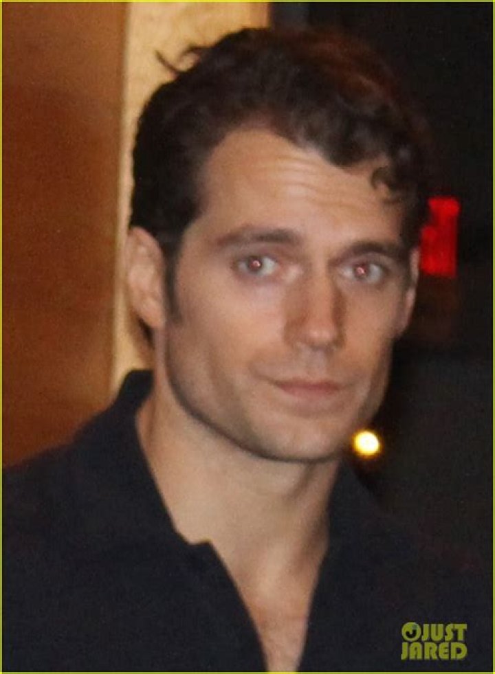 Henry Cavill Spotted in Detroit on 'Batman V Superman' Break! Photo
