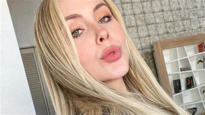 Hermosa rubia MEXICANA EN INSTAGRAM // Ximena Yaquin