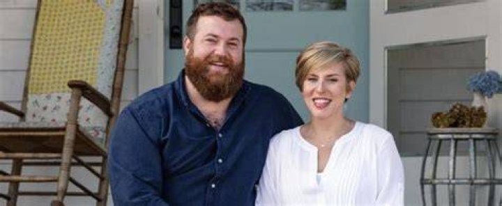HGTV Picks Up 16 New Episodes of Hit Series &lsquo;Fixer To Fabulous