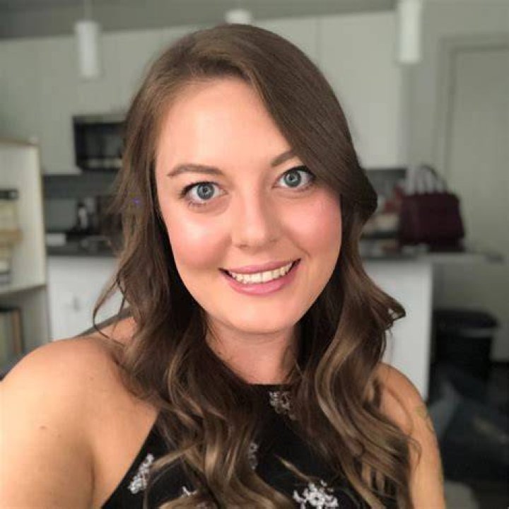 Holly Boisvert LinkedIn