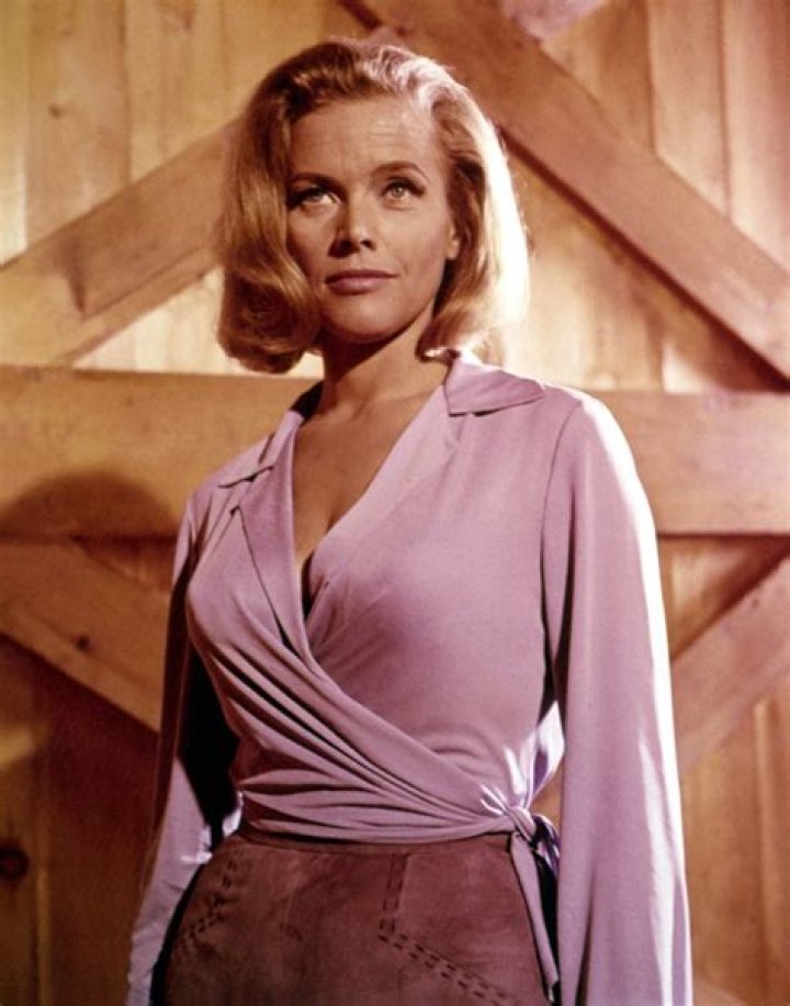 Honor Blackman &mdash; The Movie Database (TMDb)