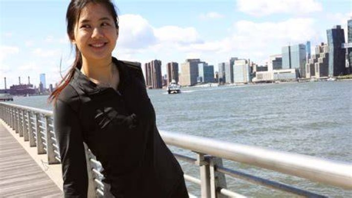 Hot Asian Girl, New York City Candid Shot taken while I wa&hellip; Flickr