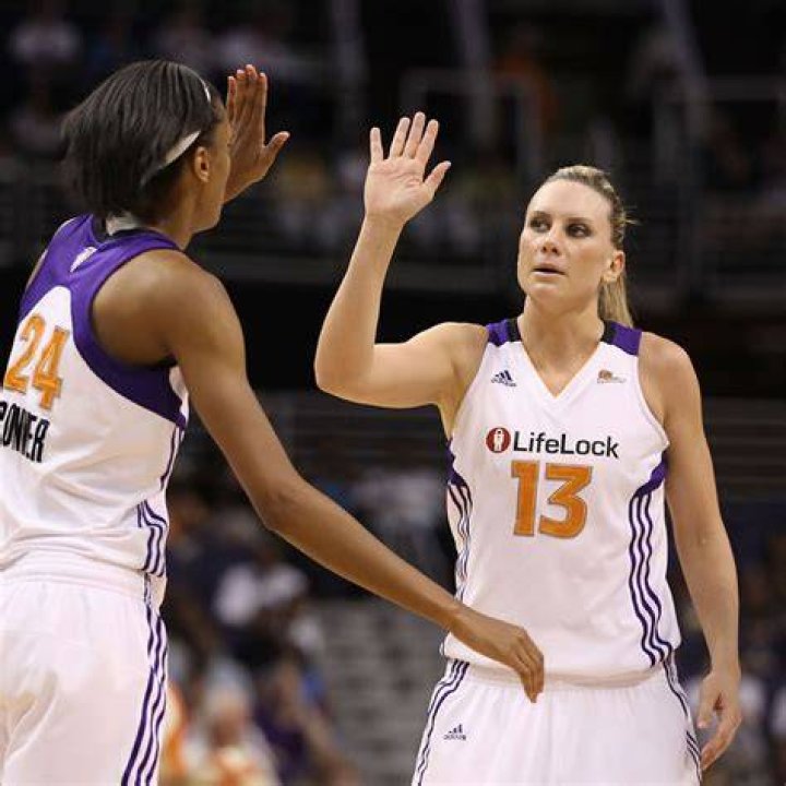 How Basketball Couple Diana Taurasi and Penny Taylor Created an Eco