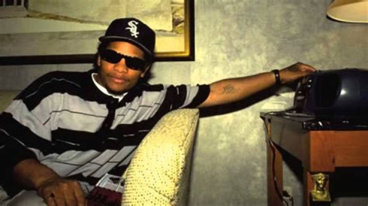 How did eazy e get aids yiamela
