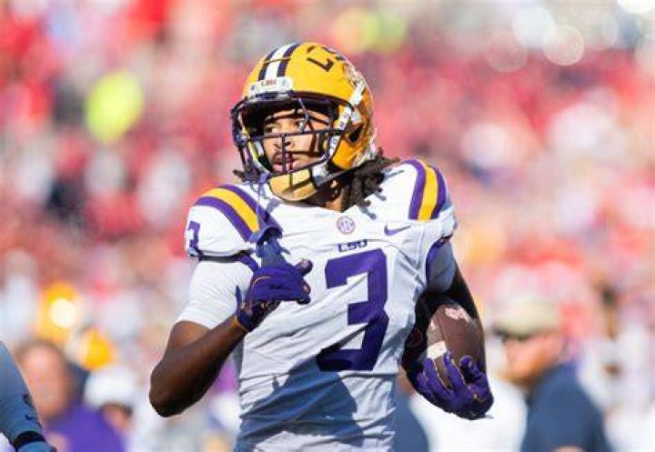 How LSU Freshman Guard and Roc Nation Rapper Flau'jae Johnson Got Her