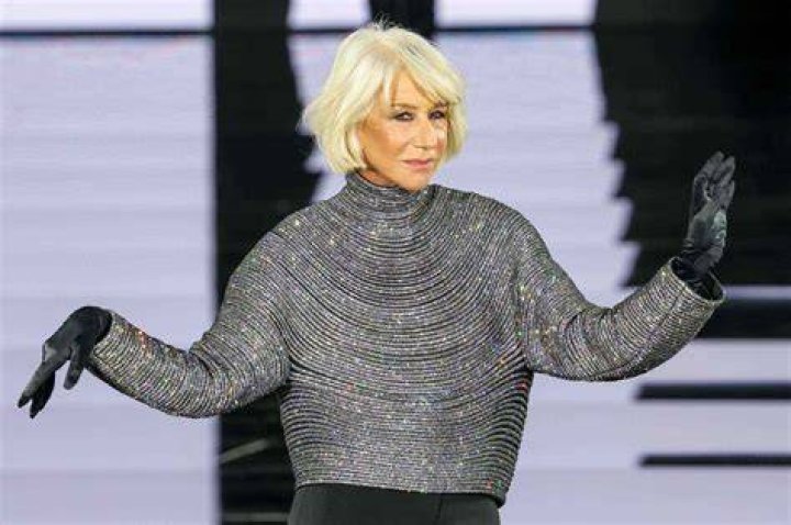 How Much Is Helen Mirren Worth? ·