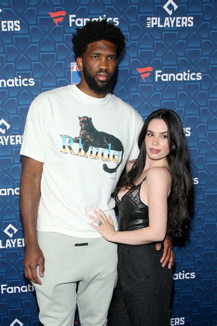 How Much Taller Is Joel Embiid Than His Wife Anne De Paula?