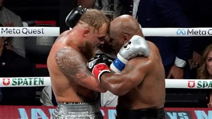 How Much The Mike Tyson's PunchOut!! Game From Pawn Stars Is Really Worth