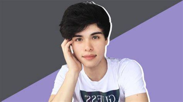 How Old is Alan from TikTok? Unveiling the Rising Star's Journey to Fame