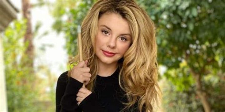 How old is Mallory James Mahoney? Age, Height, Mother, Wiki