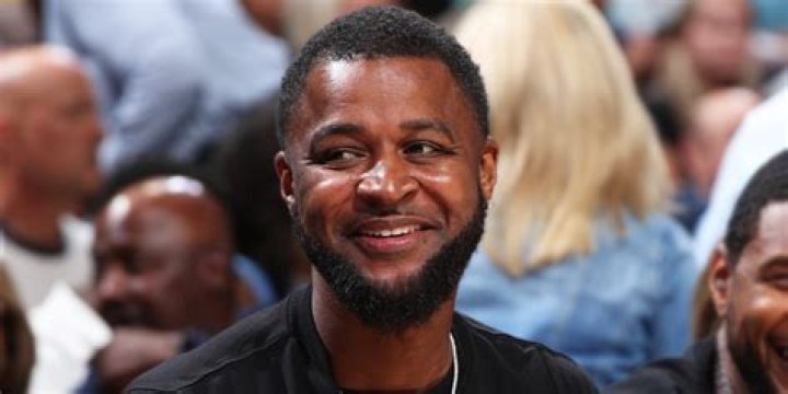 How Old Is Tee Morant? Wiki, Net Worth, News, Parents, Son