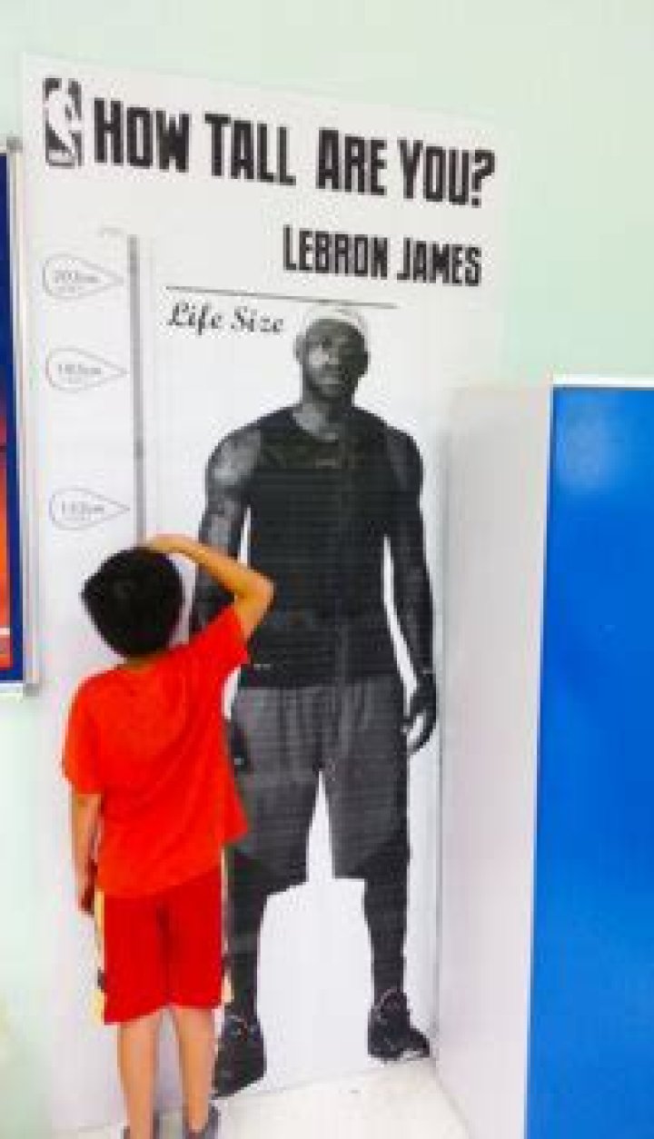 How Tall Is LeBron James' Wife, Savannah Brinson?
