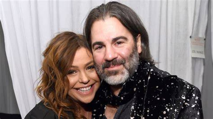How Tall is Rachael Ray? A Comprehensive Exploration &raquo; YTC