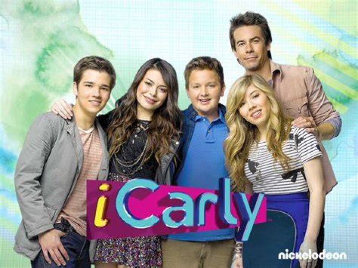 iCarly (2007)