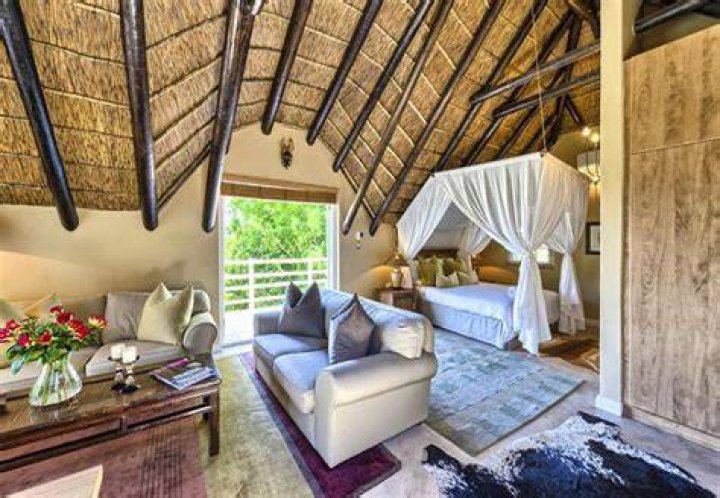 Ikhaya Safari Lodge Cape Town Exclusive Villa Rental in Upper