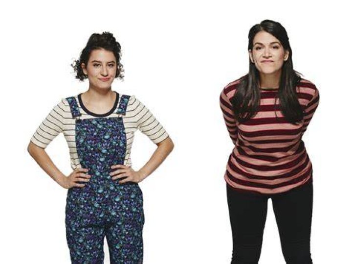 Ilana Glazer from The Best Celebrity Curly Hairstyles E! News