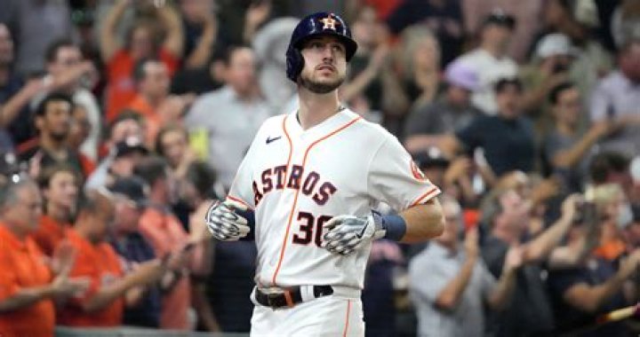 Illness keeps Kyle Tucker out of Astros' lineup vs. Rangers