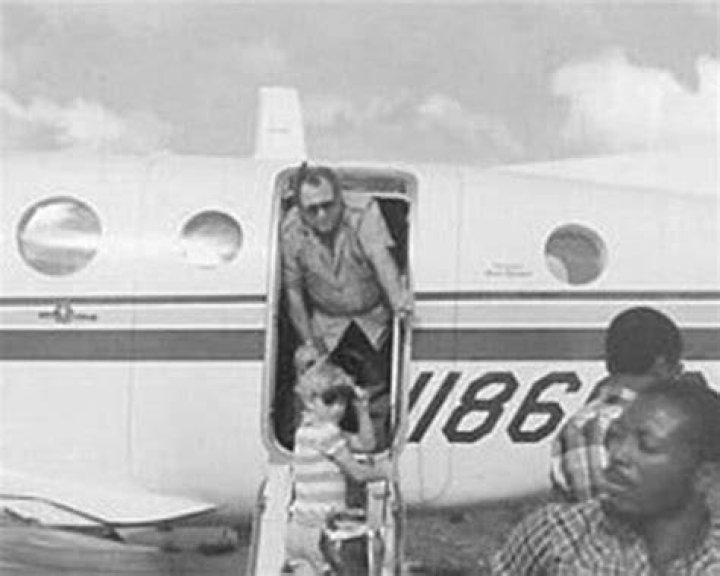 Image result for barry seal Don pablo escobar, Barry seal, New movies