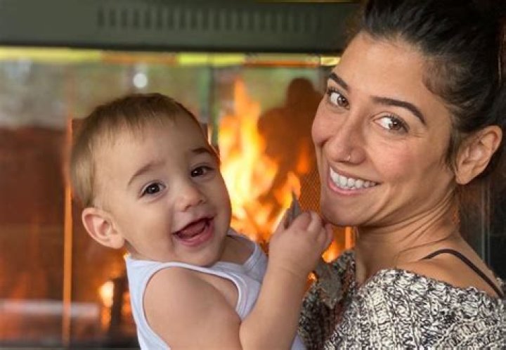 in Fire Host Wil Willis' Wiki, Wife & Military Career