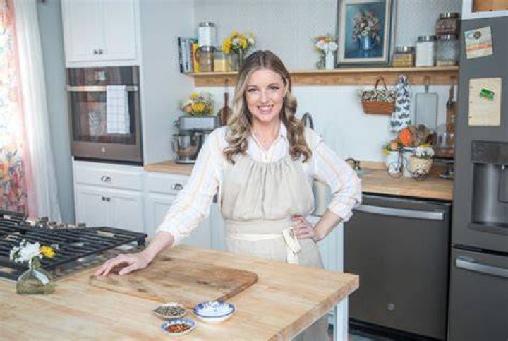 In the Kitchen with Damaris MeatFree Southern Cuisine Todays Woman