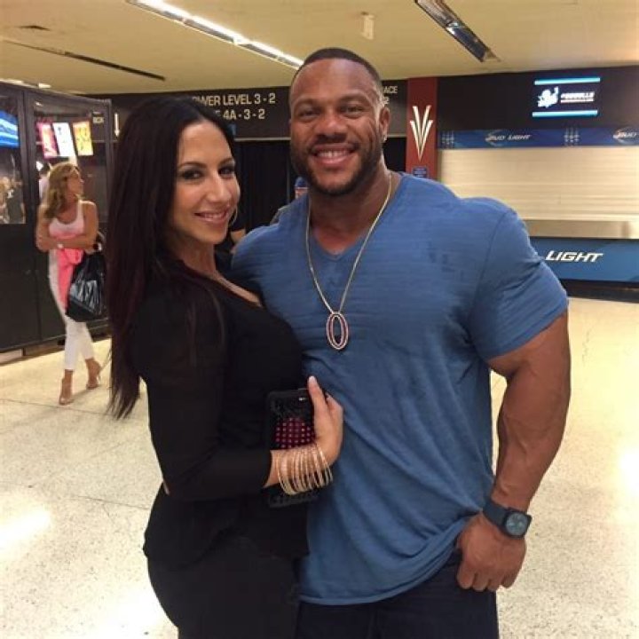 Inside Jennie Laxson Heath & Phil Heath Divorce, Dating Now? Bio Unveil