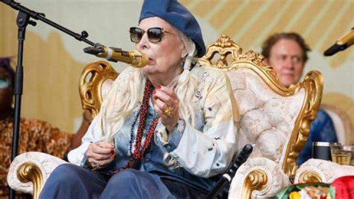 Inside Joni Mitchell's Two Marriages and Divorces Facts about Her Love