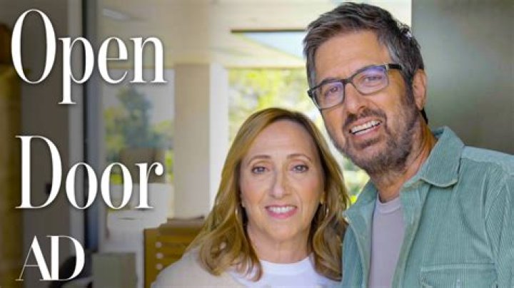Inside Ray Romano's over 30Year Marriage with His Wife Anna Who Beat