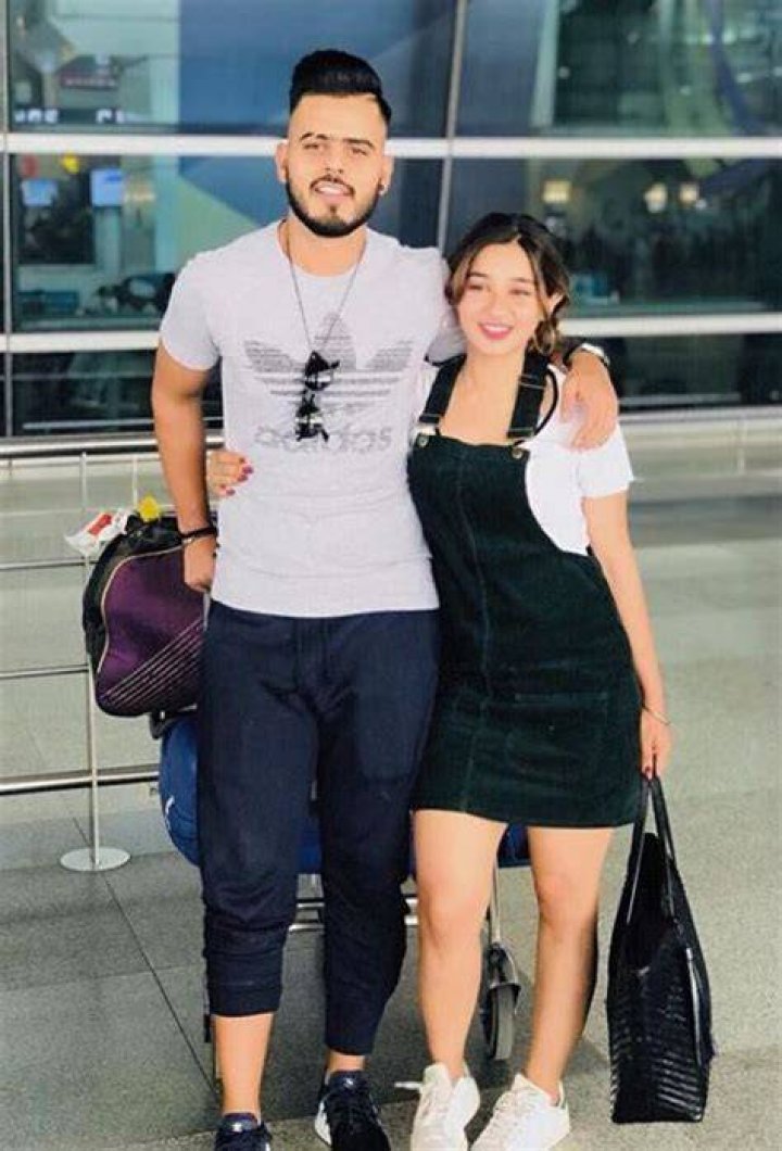 IPL 2023 nitish rana wife saachi marwah comment on rinku singh