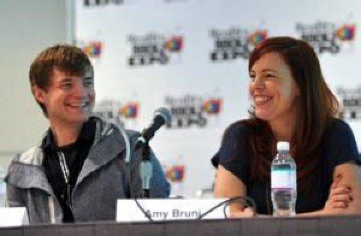Is Amy Bruni Married to Husband? Tvstarbio