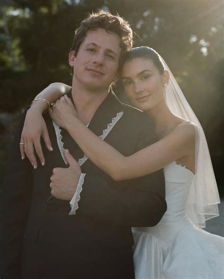 Is Charlie McDermott married to Sara Rejaie? Age, Height, Wiki