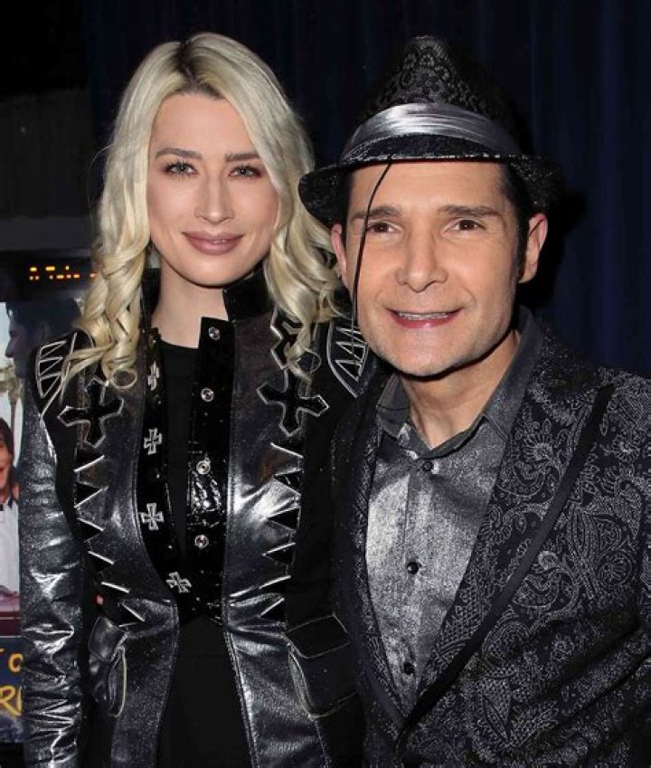 Is Corey B Married to Wife or Dating a Girlfriend?