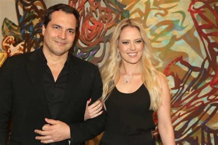 Is Daniel Boaventura Married to Wife? Or Dating a Girlfriend? Kids