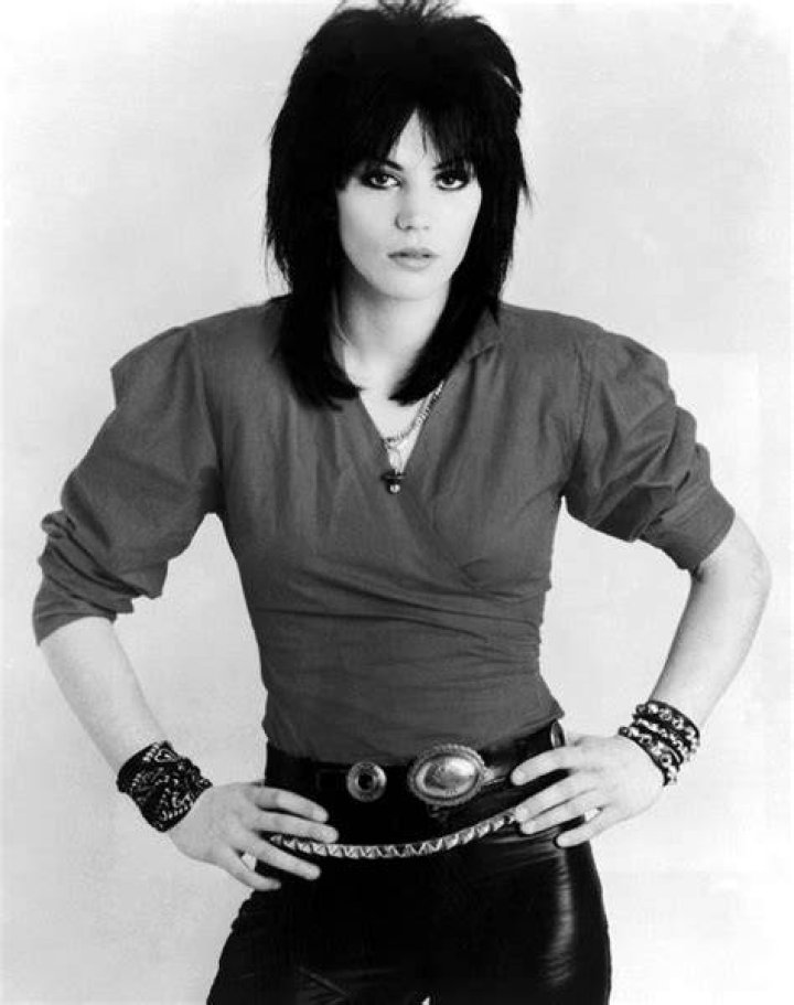 Is Joan Jett a Lesbian? The Truth Behind Joan Jett's Sexuality! The